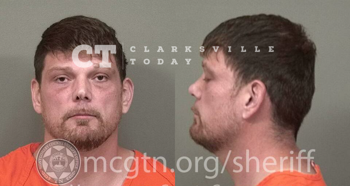 Caleb Sigers hits mother on her arm during argument in car